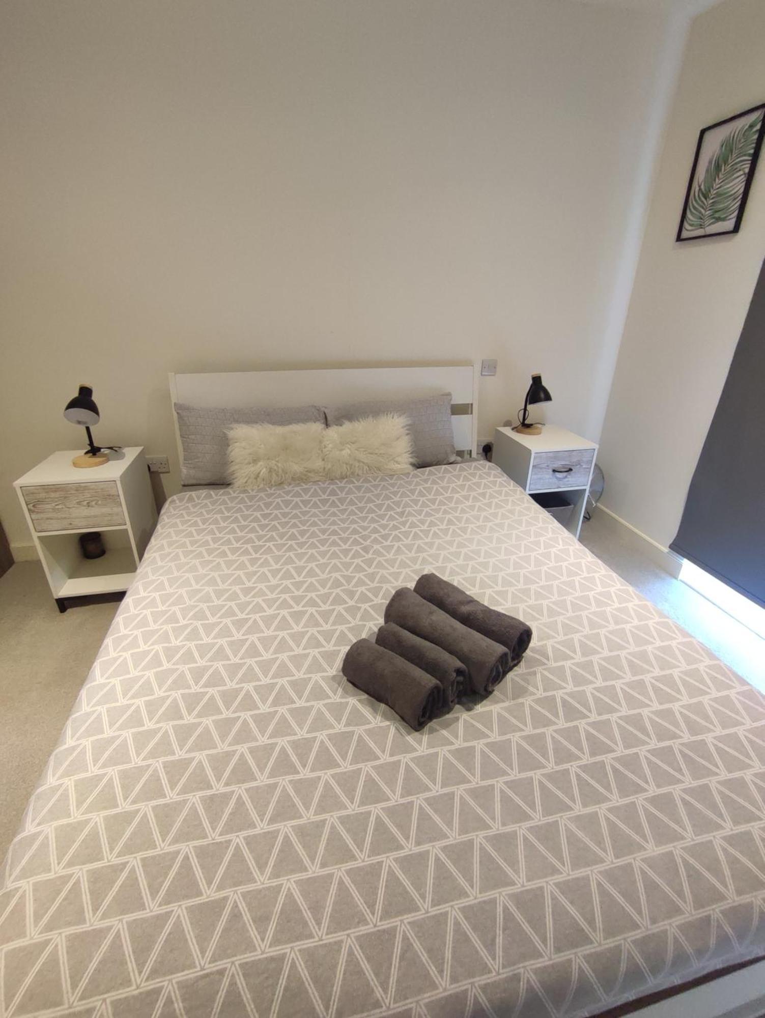 Luxury Riverside Apt With Easy Access To Central London, O2, Excel Centre And Parking Экстерьер фото