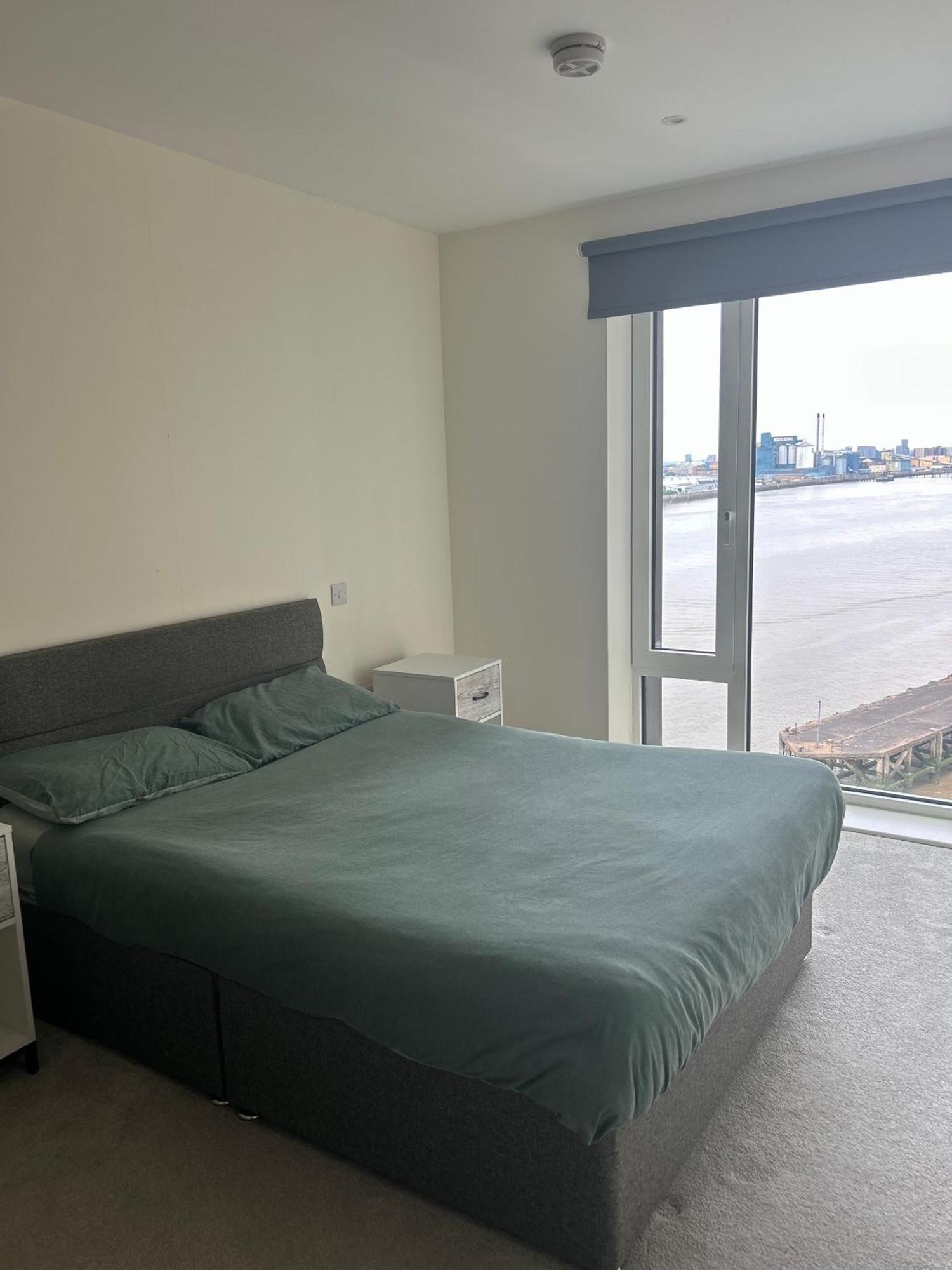Luxury Riverside Apt With Easy Access To Central London, O2, Excel Centre And Parking Экстерьер фото